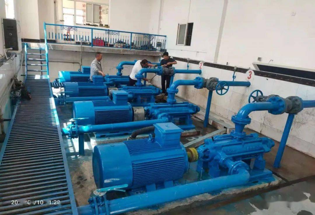 庄浪石门口水厂2套新水泵机组正式投入运行(图1)