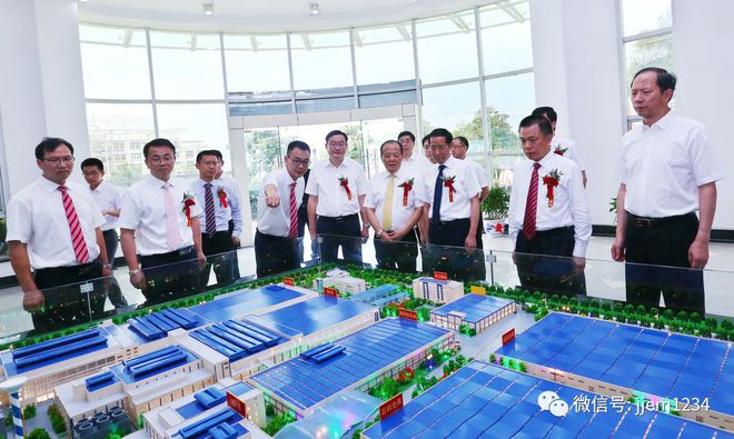 喜报！中国巨石九江年产三十五万吨玻璃纤维生产基地投产(图2)